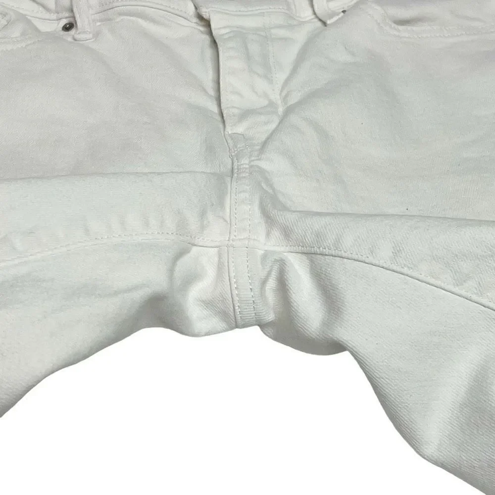 Levi’s vintage 90’s white Bermuda shorts size 31